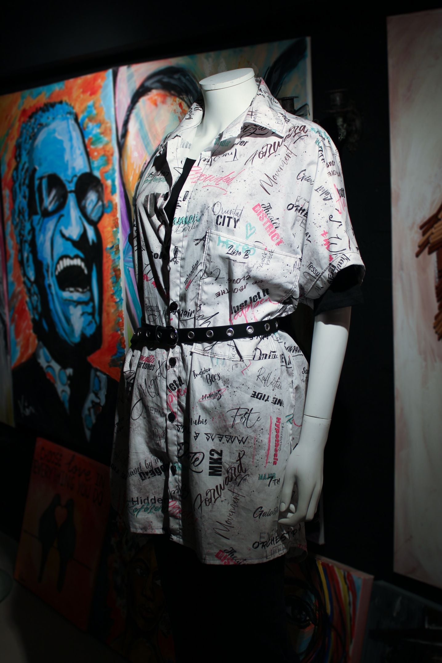 Make a statement with our handmade Oriental City Blouse, a sustainable and stylish piece that showcases your unique style and values.